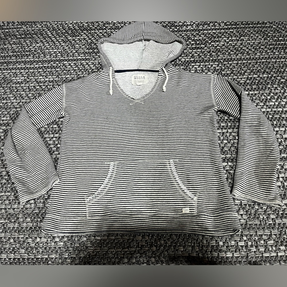 Billabong | Navy and White Striped V-Neck Hoodie